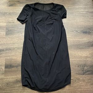 Lululemon ready to reach dress black